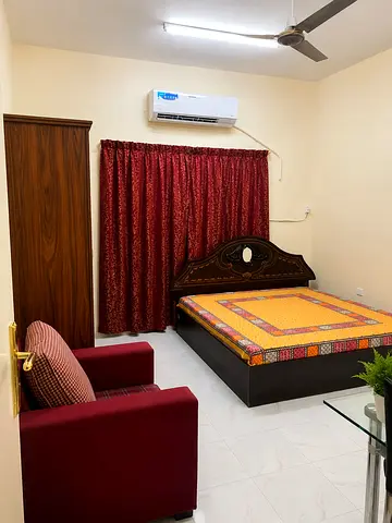 Master bedroom with attached washroom for couple or single - Ready to Move