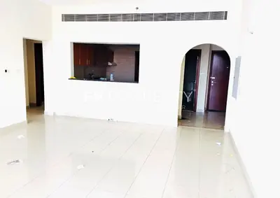 Spacious | Huge Layout | Community View