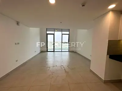 Spacious & Bright | Smart Home | Prime Location