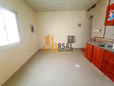 Specious Studio/Open Kitchen/Family Building/Near Ambassador School