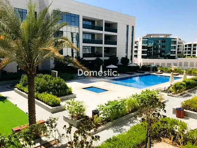 VACANT | SPACIOUS| PRIME LOCATION | WELL LIGHTED.