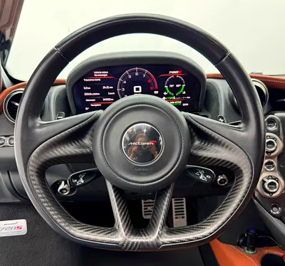 صورة مصغرة 10 لـ 2018 Mclaren 720S