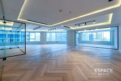 Vacant | Luxury Fit Out | Prime Location