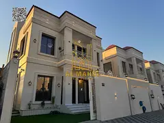 Villa with a rooftop terrace. Price includes registration and ownership fees. Excellent location. Fr