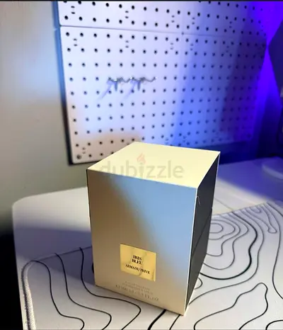 Iris Bleu Armani Prive perfume - new in box