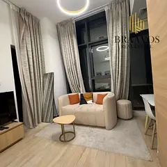 WELL MAINTAINED | W/ BALCONY | HIGH FLOOR