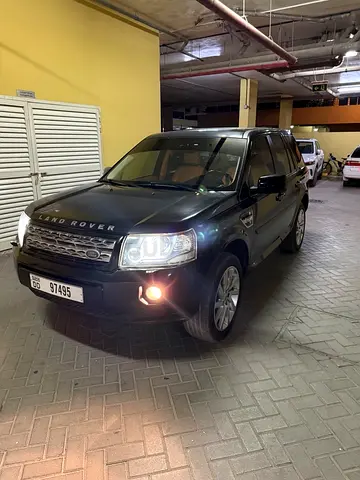 2013 Land Rover LR2 HSE (Top Option) | 100% Factory Paint