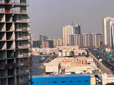 For annual rent: Oasis Towers, Tower 1, two bedrooms, living room, two bathrooms, large terrace, se