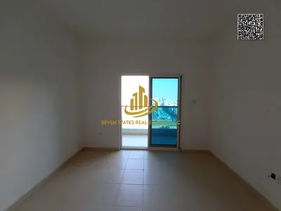 غرفة و صاله للبيع فى السيتى تاور , بمقدم 170,000 , مع باركينج , موقع مميز , تملك حر 100%