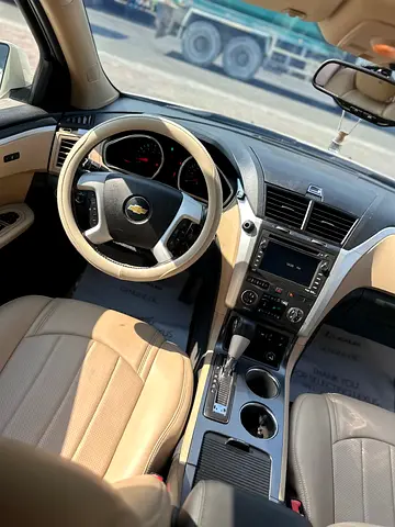 صورة 12 لـ 2011 Chevrolet TRAVERSE