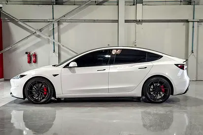 صورة 5 لـ 2024 Tesla MODEL 3