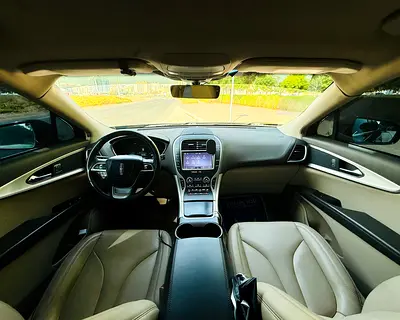 2020 Lincoln NAUTILUS 照片 10