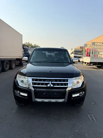 Mitsubishi Pajero 2015 GLS Top Line GCC Specs