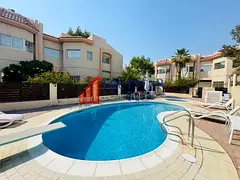 CLOSE TO KITE BEACH 4BR+MAIDS GARDEN SHARED POOL