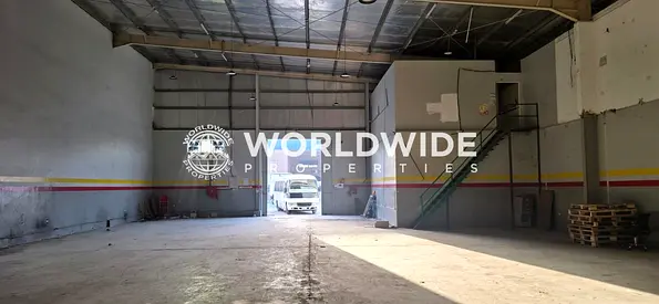 30KW Electricity | Road-Facing | Spacious 5,000 Sq. Ft. Ground Floor Warehouse for Rent in Al Jurf 1, Ajman