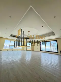 * Luxury 3BR Apartment | Stunning Sea View | Maid’s Room | Free Parking