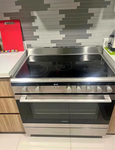 Siemens like new condition Electric ceramic cooker