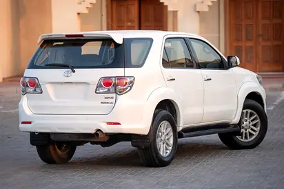 2014 Toyota FORTUNER 照片 6