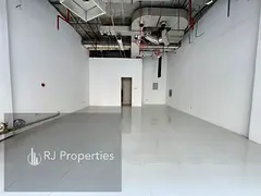 Hot OFFER LUXURY shop very prime location business center ready to move only jest 100k