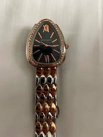 Woman watch