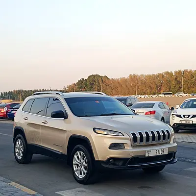 2015 Jeep Grand Cherokee | GCC Specs | Well Maintained