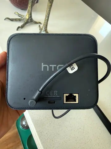 HTC Sprint 5G Hub - Media Link/Hub - Small Streaming/Network Adapter (Used)