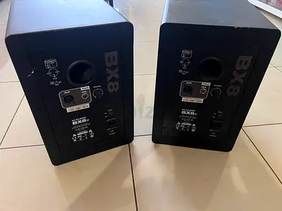 M-Audio Bx8 speakers