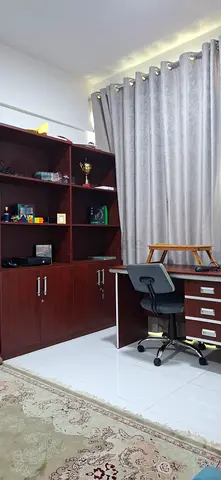 اثاث مكتب ب350 درهم