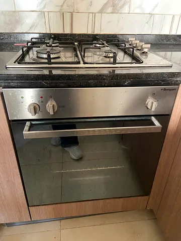 Gas burner and oven