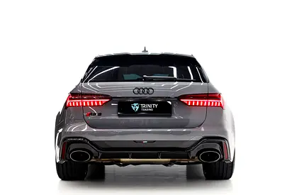 صورة 6 لـ 2021 AUDI RS6