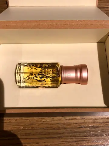 Sultani Oud Oil Perfume From Arabia Oud