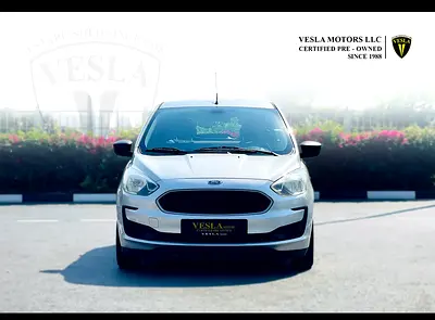 UNLIMITED MILEAGE WARRANTY / HATCHBACK + BLUETOOTH + USB + POWER LOCKS / IN HOUSE FINANCE-1