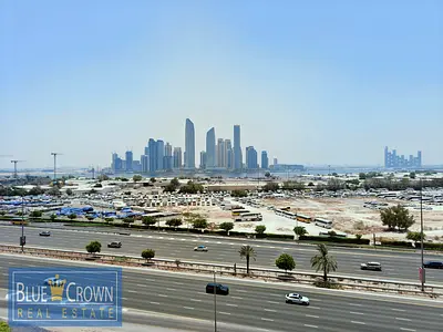 Creek View Elegant 2BR | Chiller Free | Prime Address