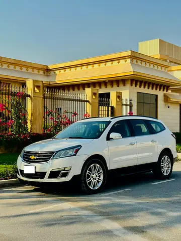 Chevrolet Traverse LT 2015 GCC Specs - Excellent Condition
