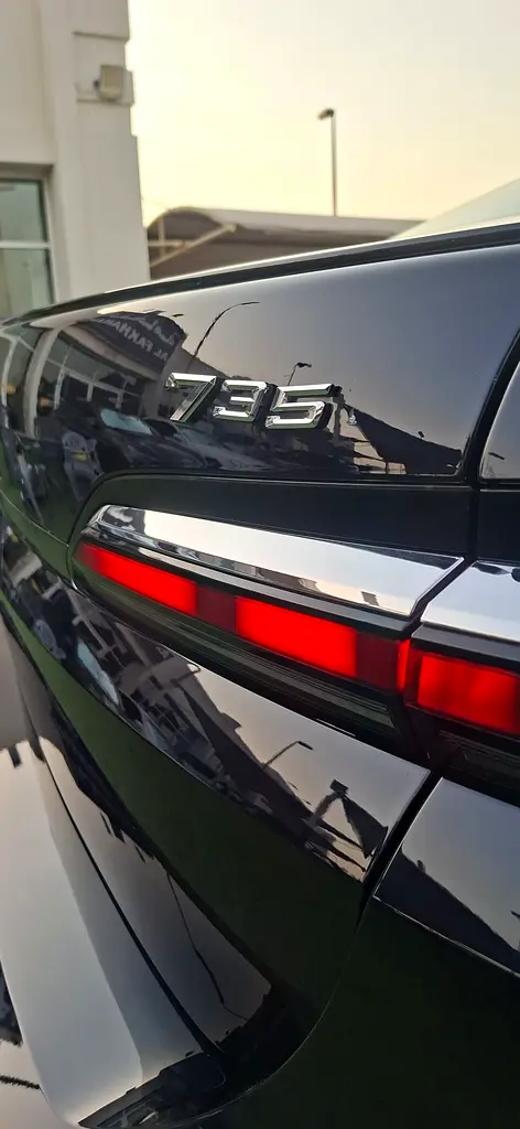 BMW 7-Series 2023