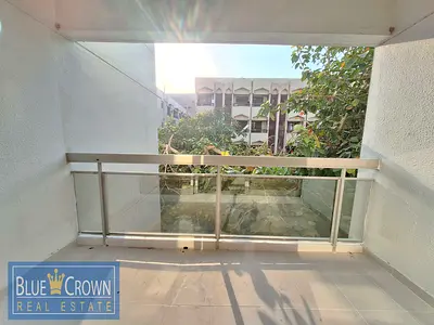1 bedroom with balcony !! Ready to move