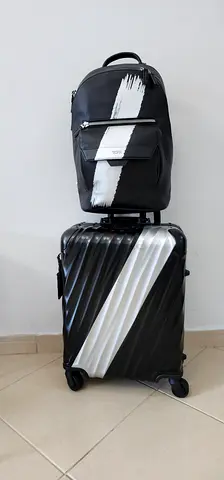 Tumi limited edition set (Brand new)