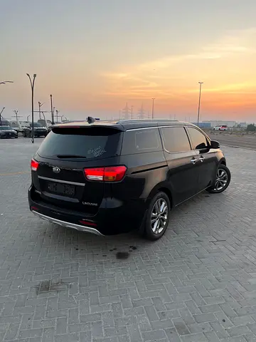 2018 KIA CARNIVAL 缩略图 4