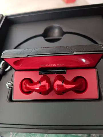 Huawei lipstick 2