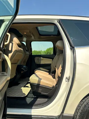 صورة 18 لـ 2011 Chevrolet TRAVERSE
