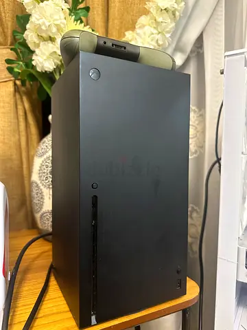 Xbox series X 1 TB + 1 Controller + Mafia 3
