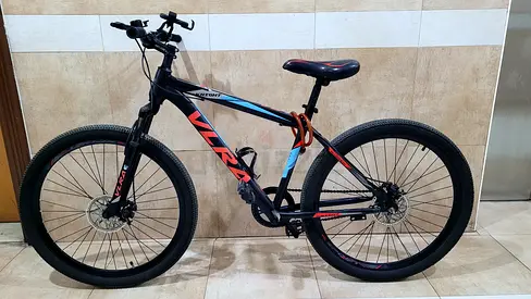 Landrover/vlra Mountain Bike - 26 Viper Frame, Front Suspension, Disc Brakes