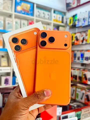 iPhone 17 Pro Max 512GB - Orange | Pre-owned, 3 Months Old