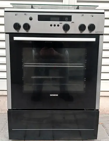 60×60 perfect working SIEMENS gas cooker with 4burners