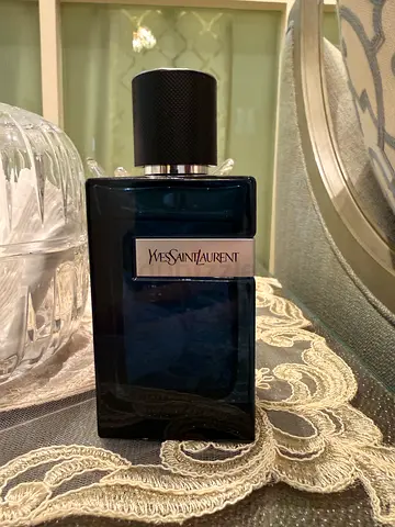 Yves Saint Laurent