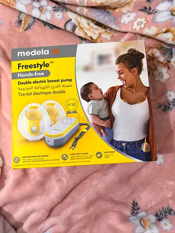Medela Freestyle Hands-free Double Electric Breast Pump - Boxed