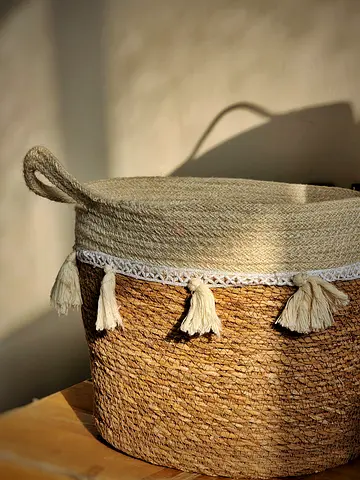 Planter basket seagrass