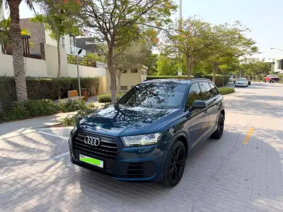 Audi Q7 S Line Quattro Black Edition GCC 7 Seater Top of the Range