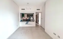 Spacious 1 BR | Mid high Floor | Ready To Move