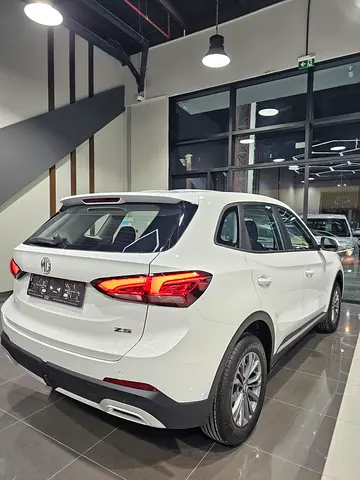 MG ZS Standard, миниатюра 3